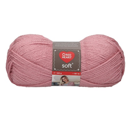 Włóczka Soft w kolorze jasno-różowym do wyrobu swetrów i pięknych czapek na zimę