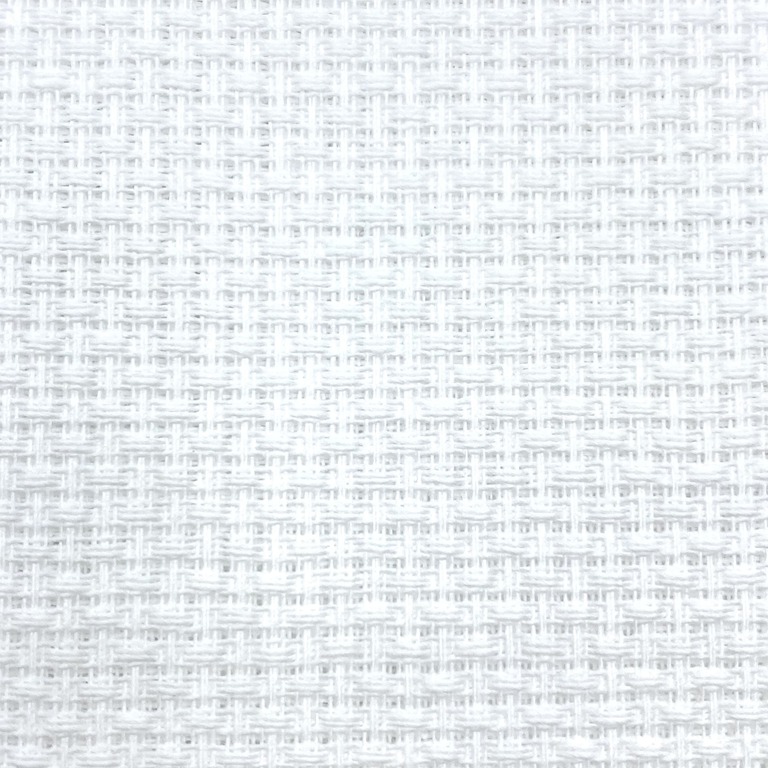 Miękka kanwa aida do haftowania muliną i wełną - kolor biały.